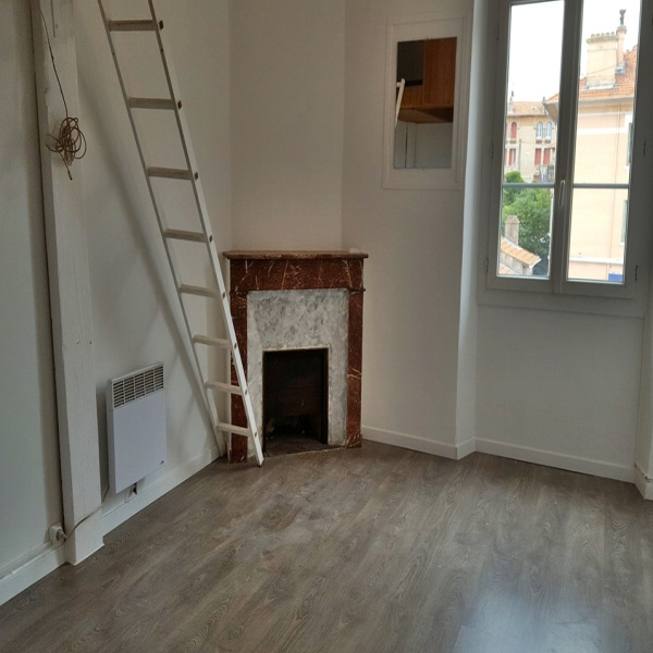 Offres de location Studio Saint-Raphaél 83700